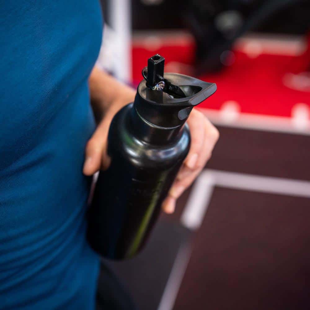 red_0001_Black-Bottle
