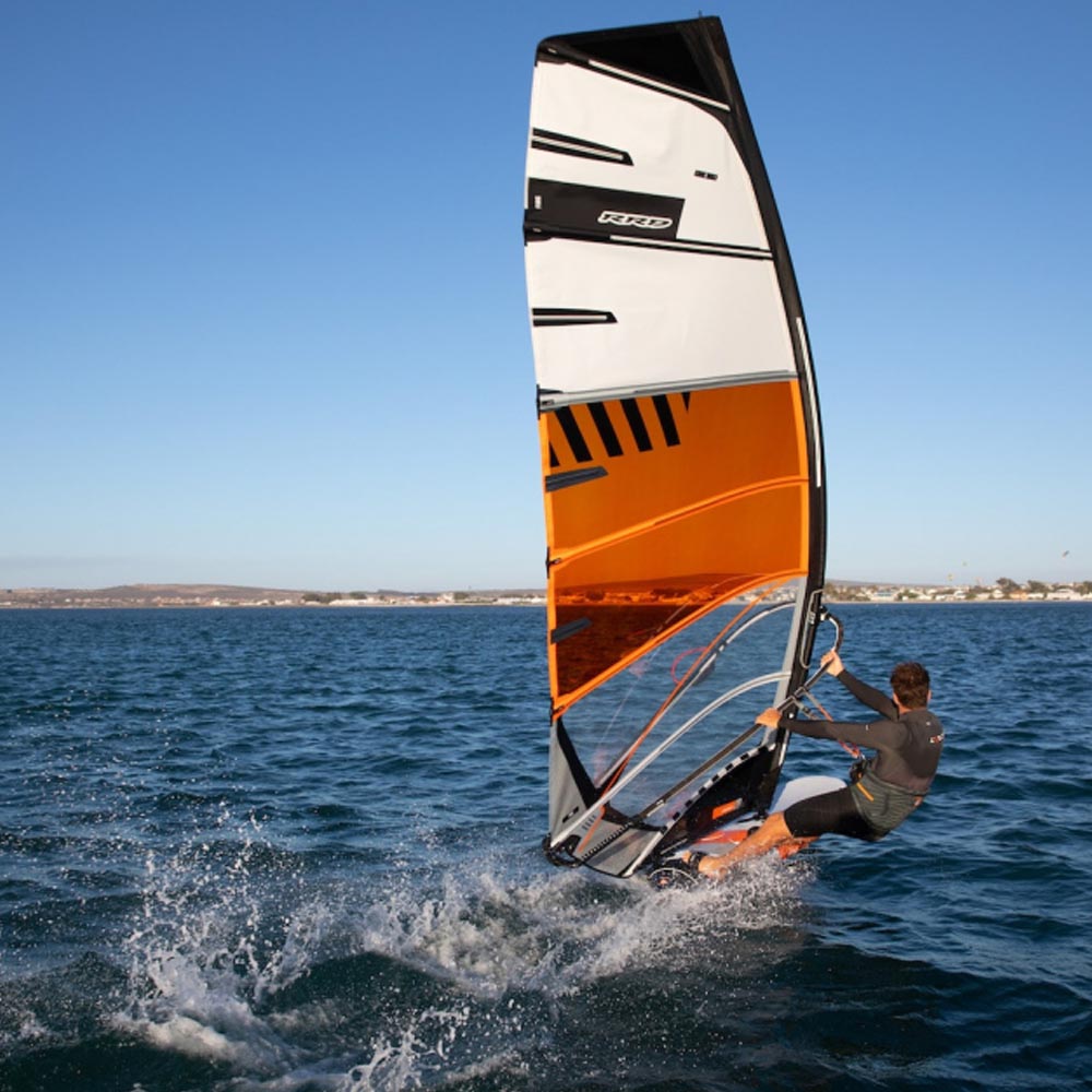 2021-RRD-Windsurf_0015_Fire