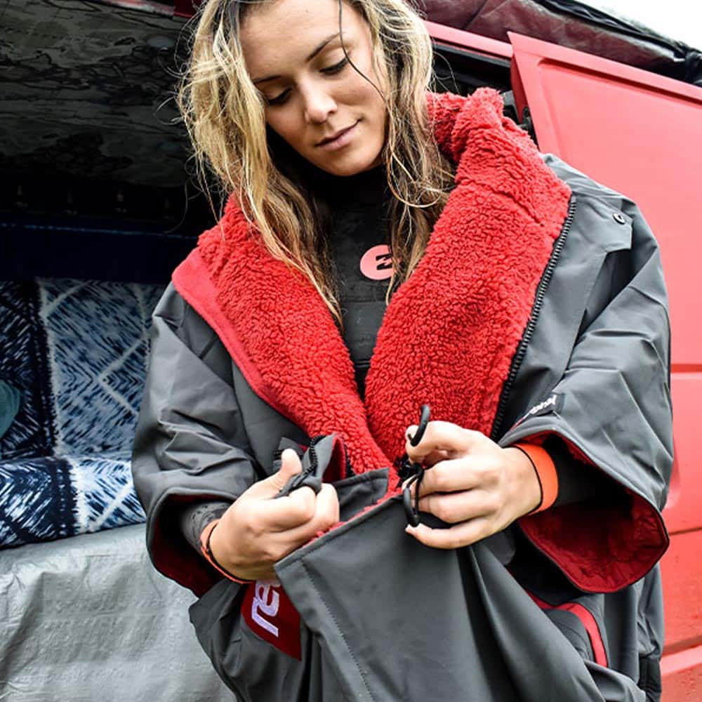 Red-Pro-Evo-Jackets_0003_Lifestyle